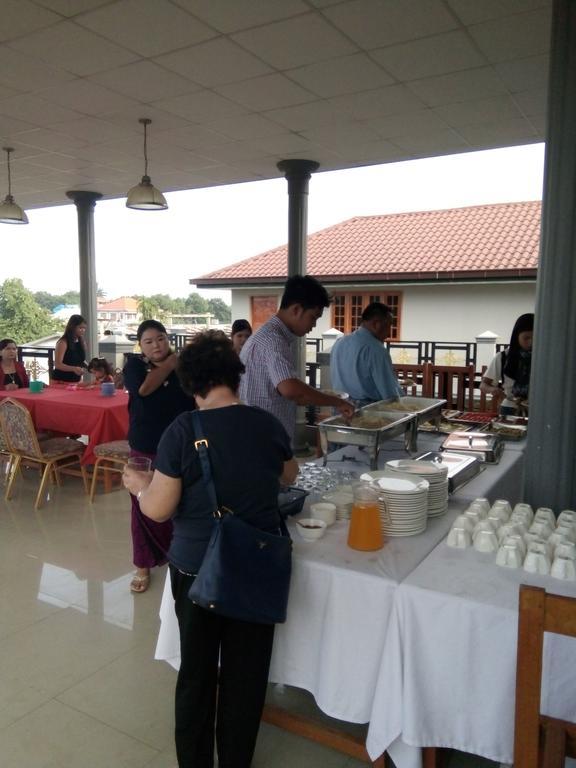 Inlay Palace Hotel Nyaung Shwe Kültér fotó