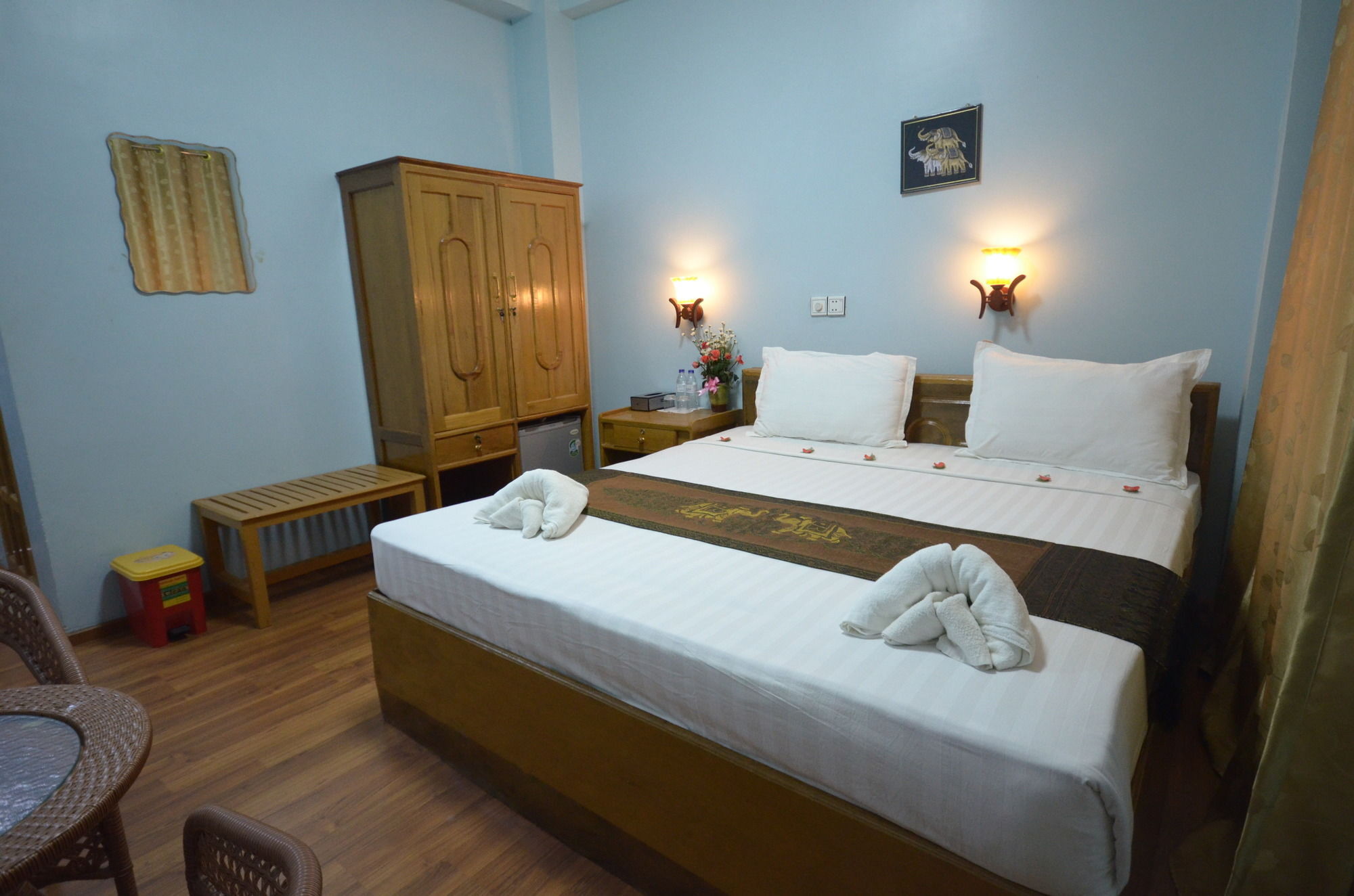 Inlay Palace Hotel Nyaung Shwe Kültér fotó