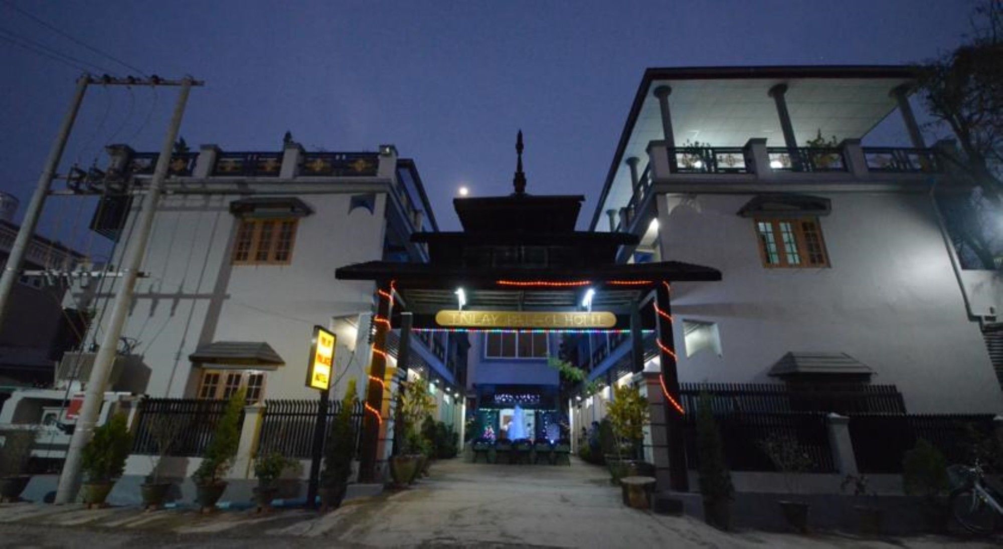 Inlay Palace Hotel Nyaung Shwe Kültér fotó